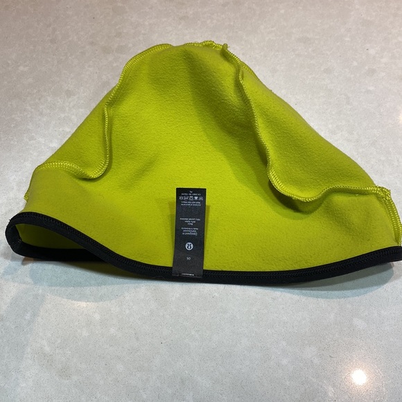 Lululemon Cold Terrain Run Beanie Yellow (One Size)⭐️⭐️⭐️⭐️ - Picture 12 of 16